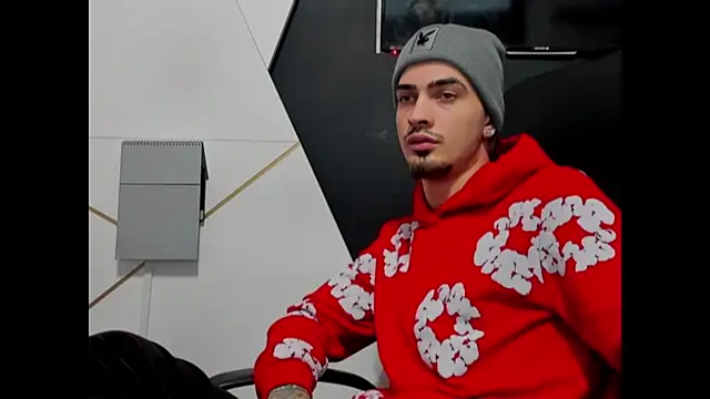 BrandonTate online show from December 20, 8:21 am