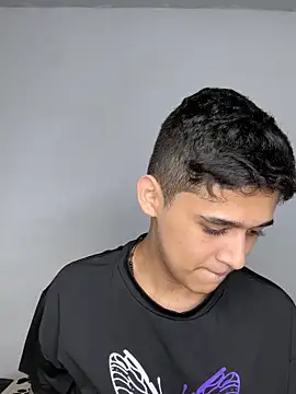 kaiine190 online show from February 6, 4:21 am