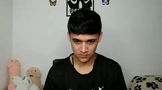 kaiine190 online show from February 19, 6:33 am