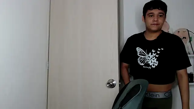 kaiine190 online show from October 24, 11:06 am