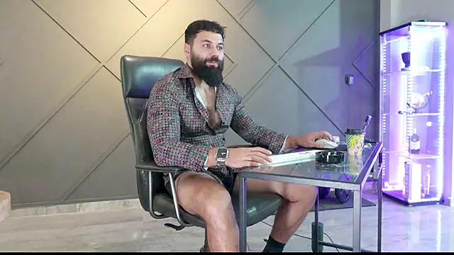 mattmasterss online show from December 5, 11:16 am