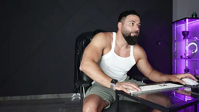 mattmasterss online show from May 16, 10:41 pm