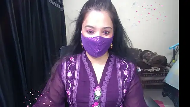 Arushisingh8888 online show from May 4, 2:02 pm