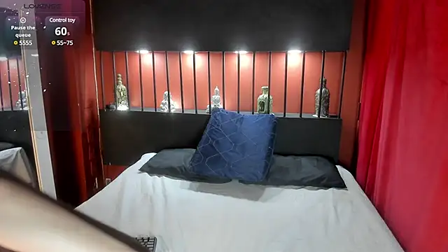 Megannklein online show from January 4, 7:23 pm