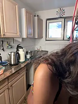 Snapshot of Shantel-Olivia chatting on November 18, 8:19 am Shantel-Olivia online show from November 18, 8:19 am