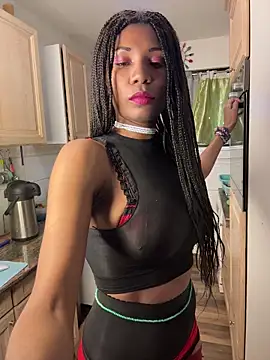 Snapshot of Shantel-Olivia chatting on December 2, 8:30 am Shantel-Olivia online show from December 2, 8:30 am