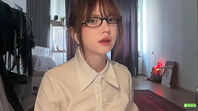 Snapshot of electric_babe chatting on July 8, 9:14 am electric babe online show from July 8, 9:14 am