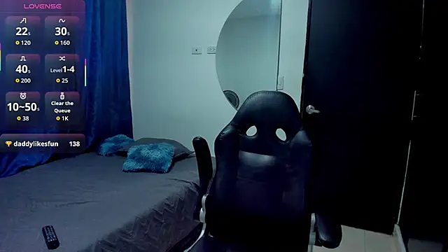 valentino santoss online show from September 30, 12:21 pm