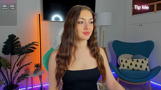 Micky  love online show from May 14, 6:26 pm