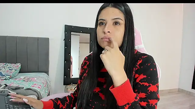 Snapshot of _elektrah chatting on February 19, 2:01 pm  elektrah online show from February 19, 2:01 pm