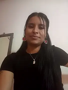 Snapshot of _elektrah chatting on October 31, 6:09 pm  elektrah online show from October 31, 6:09 pm