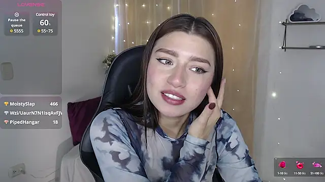 mily thomson b  online show from February 12, 8:18 pm