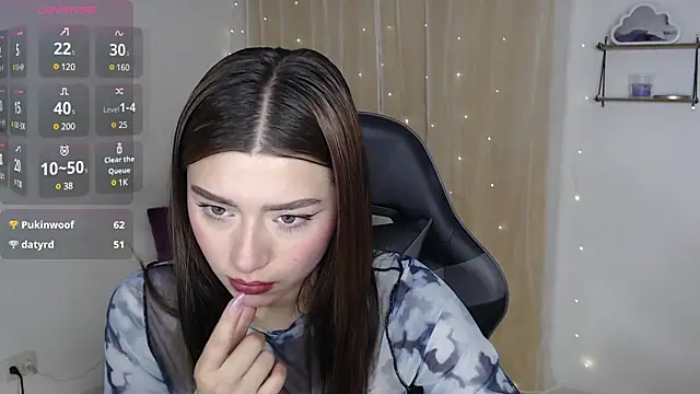 mily thomson b  online show from February 22, 12:05 am