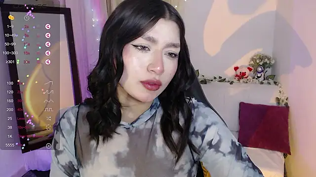 Snapshot of mily_thomson_b_ chatting on February 25, 11:36 pm mily thomson b online show from February 25, 11:36 pm