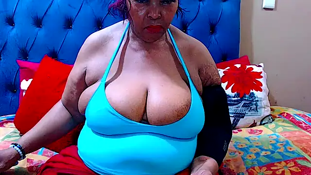 ebonycandy10 online show from March 1, 11:04 pm