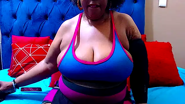 ebonycandy10 online show from March 9, 4:49 am