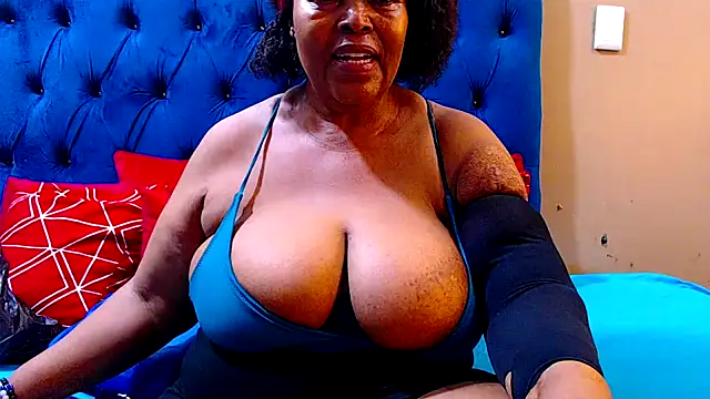 ebonycandy10 online show from March 15, 2:55 pm
