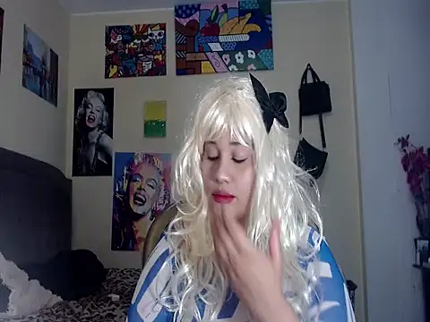 melissa4855 online show from November 17, 1:00 am