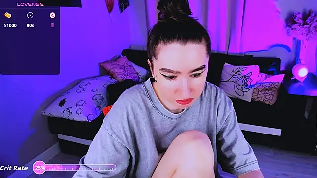 Snapshot of Lily_xBabe chatting on October 19, 10:49 am Lily xBabe online show from October 19, 10:49 am