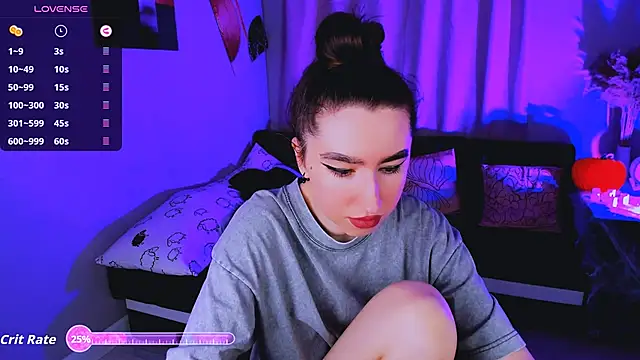 Snapshot of Lily_xBabe chatting on October 23, 8:46 am Lily xBabe online show from October 23, 8:46 am