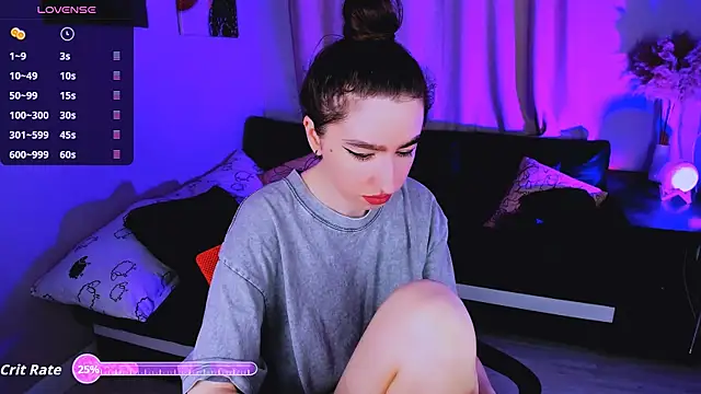 Snapshot of Lily_xBabe chatting on November 2, 7:55 am Lily xBabe online show from November 2, 7:55 am