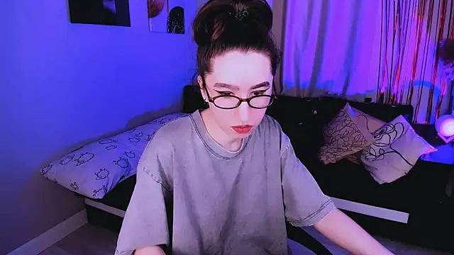 Lily xBabe online show from February 14, 1:41 pm