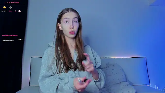 Snapshot of haileyishere chatting on December 26, 4:53 am haileyishere online show from December 26, 4:53 am