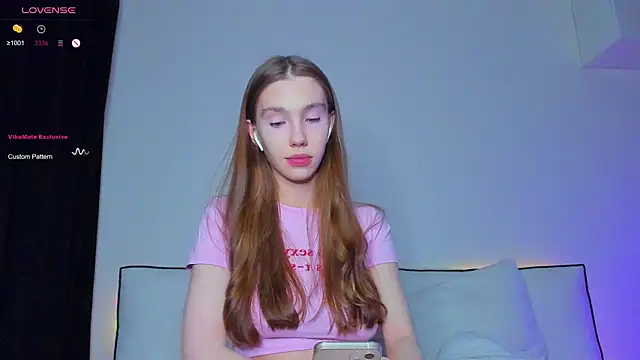 Snapshot of haileyishere chatting on March 7, 7:49 pm haileyishere online show from March 7, 7:49 pm
