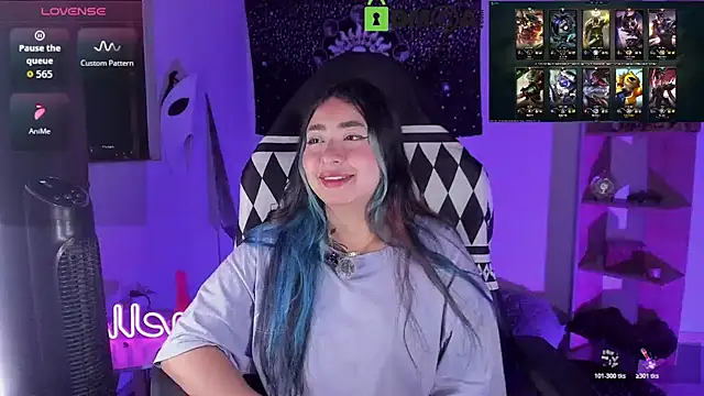 Snapshot of sweetcoralinee chatting on March 4, 1:00 am sweetcoralinee online show from March 4, 1:00 am