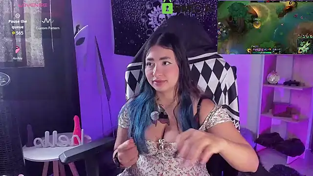 Snapshot of sweetcoralinee chatting on March 7, 4:37 pm sweetcoralinee online show from March 7, 4:37 pm