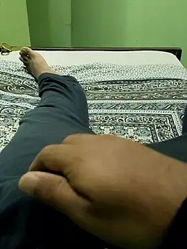 Snapshot of DADDY69SS chatting on January 11, 7:02 am DADDY69SS online show from January 11, 7:02 am