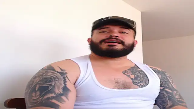 Snapshot of alexandergranda71 chatting on January 7, 3:54 pm alexandergranda71 online show from January 7, 3:54 pm