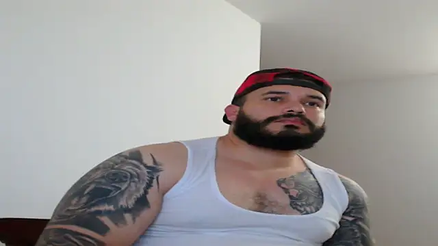 Snapshot of alexandergranda71 chatting on January 9, 12:14 am alexandergranda71 online show from January 9, 12:14 am