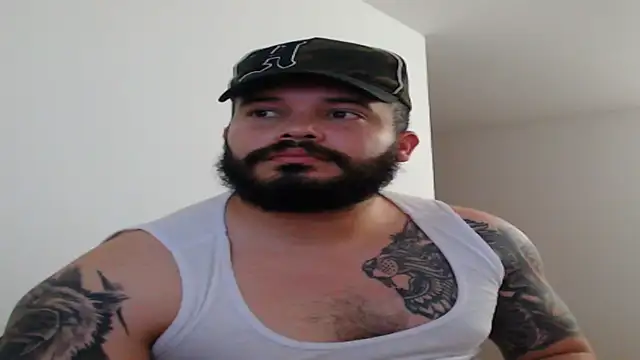 Snapshot of alexandergranda71 chatting on January 10, 4:20 pm alexandergranda71 online show from January 10, 4:20 pm