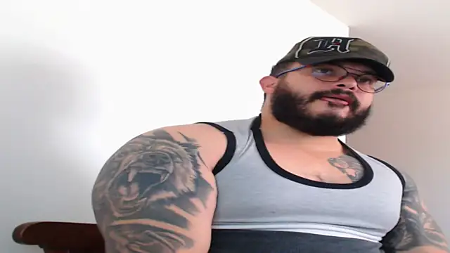 Snapshot of alexandergranda71 chatting on January 16, 4:39 pm alexandergranda71 online show from January 16, 4:39 pm