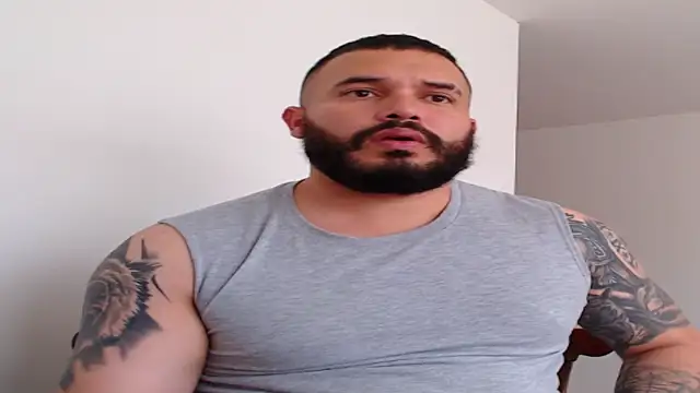 Snapshot of alexandergranda71 chatting on January 31, 8:01 pm alexandergranda71 online show from January 31, 8:01 pm