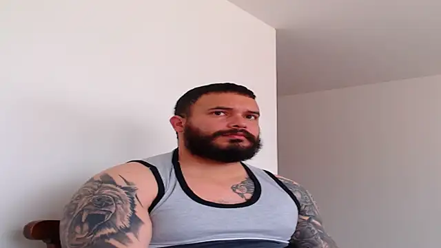 Snapshot of alexandergranda71 chatting on February 27, 4:32 pm alexandergranda71 online show from February 27, 4:32 pm
