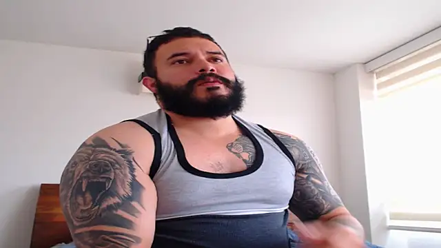 Snapshot of alexandergranda71 chatting on March 12, 3:07 pm alexandergranda71 online show from March 12, 3:07 pm