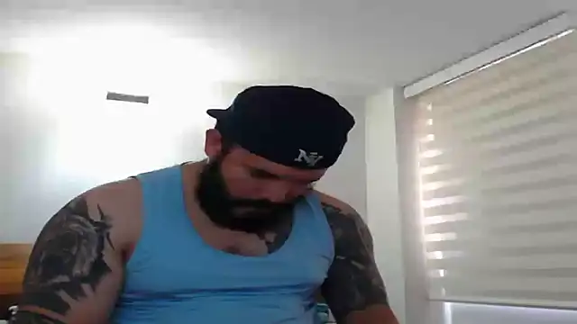 Snapshot of alexandergranda71 chatting on March 13, 3:17 pm alexandergranda71 online show from March 13, 3:17 pm