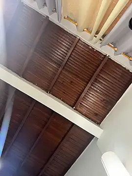 emiss  online show from March 22, 2:42 pm