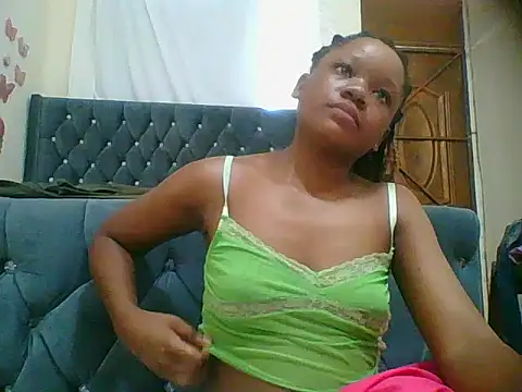 HotJeylee online show from November 12, 10:48 am