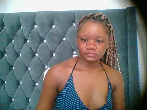 Snapshot of HotJeylee chatting on January 7, 2:41 pm HotJeylee online show from January 7, 2:41 pm