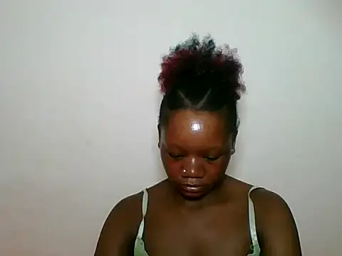 HotJeylee online show from May 2, 1:54 am