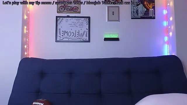 Snapshot of catalina_y_tylerjhons chatting on February 6, 9:22 am catalina y tylerjhons online show from February 6, 9:22 am