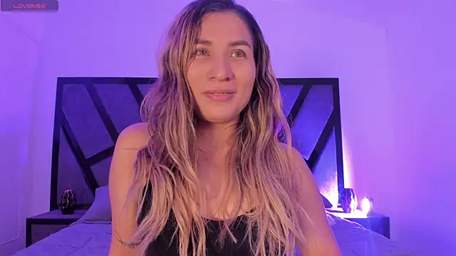 CamilaPreston online show from May 9, 7:24 am