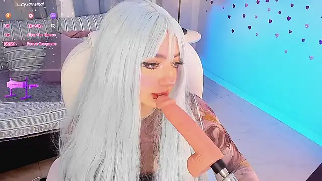 Snapshot of Kloe_Raize chatting on March 4, 11:00 pm Kloe Raize online show from March 4, 11:00 pm