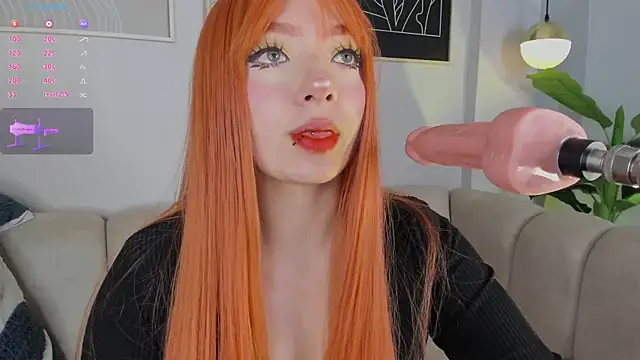 Snapshot of Kloe_Raize chatting on October 7, 5:04 am Kloe Raize online show from October 7, 5:04 am