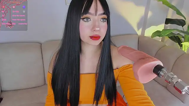 Snapshot of Kloe_Raize chatting on October 19, 6:03 am Kloe Raize online show from October 19, 6:03 am