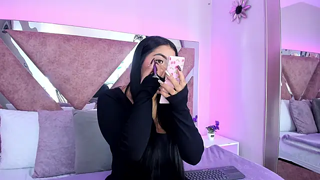 PaulinaDuarte online show from October 22, 12:38 pm