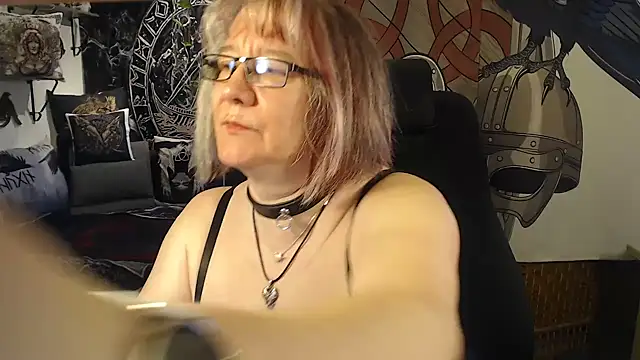 TittenMichelle online show from May 17, 4:10 am